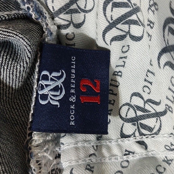 Rock & Republic Natalie Dark Wash Jeans Size 12 - Picture 5 of 6